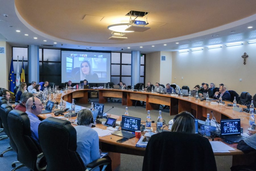 54% din bugetul general al judeţului Brașov pentru investiţii și 46% pentru dezvoltare