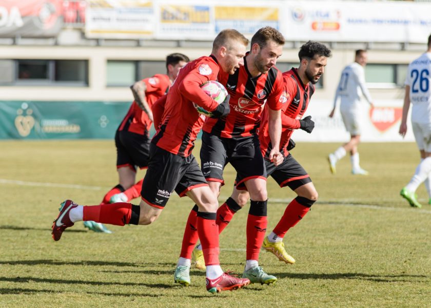 Liga a II-a de fotbal, grupele de la retrogradare