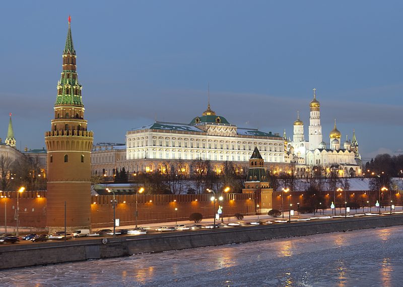 Moscova consideră mandatul de arestare emis pe numele lui Putin drept lipsit de sens