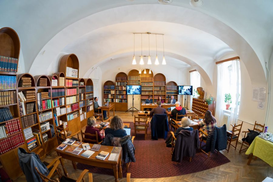 Covasna: Organizatorii SepsiBook caută studenţi pentru promovarea evenimentului