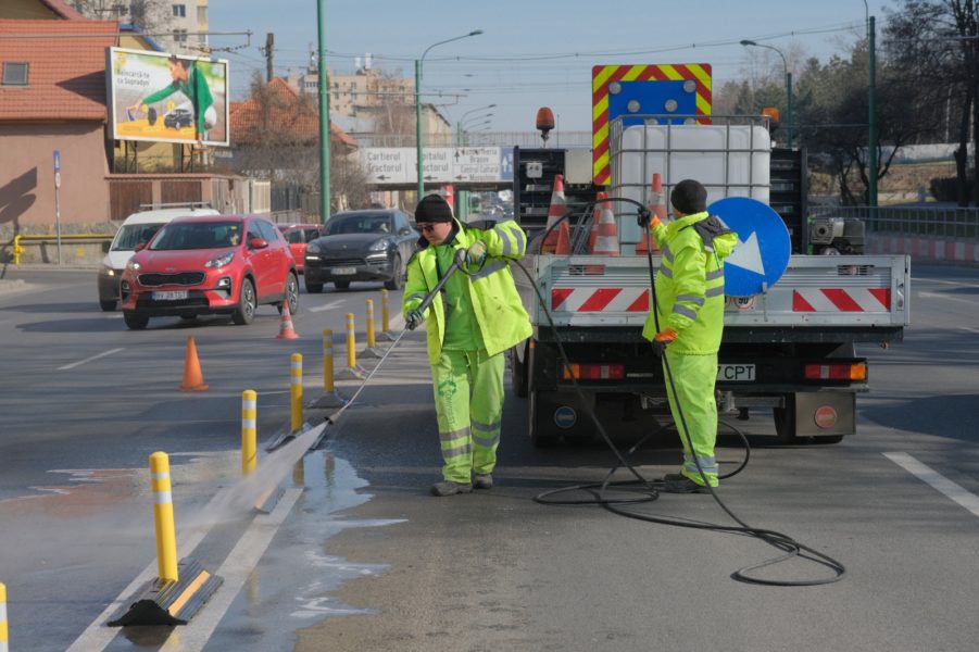 Începe curățenia de primăvară la Brașov Începe curățenia de primăvară la Brașov