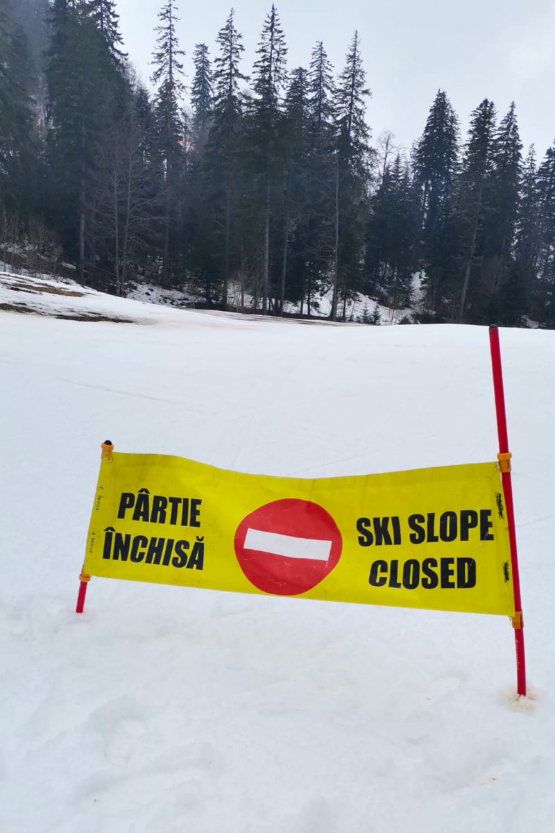 În Poiana Braşov, ultima zi în care pârtiile mai sunt deschise