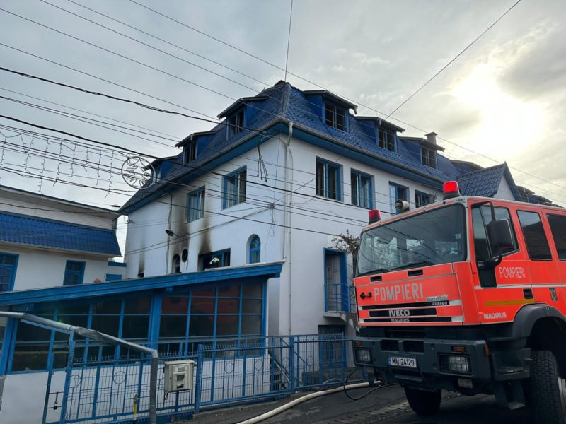 Incendiu la fabrica de mobilă din Jabenița Incendiu la fabrica de mobilă din Jabenița