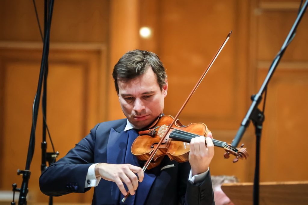 Alexandru Tomescu interpretează Brahms la Sala Radio Alexandru Tomescu interpretează Brahms la Sala Radio