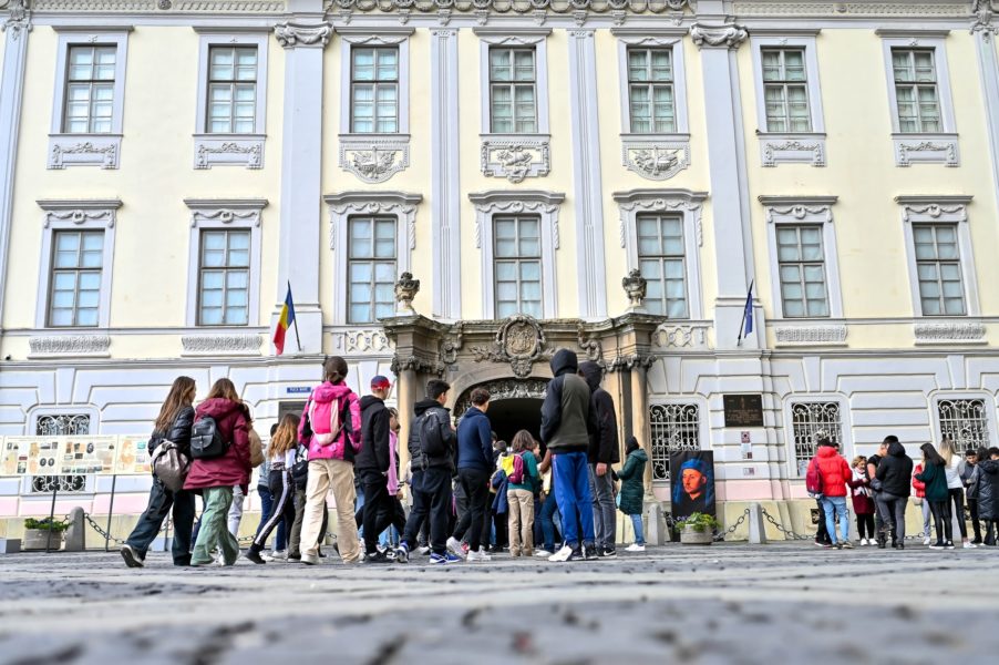 Vizite gratuite la Muzeul Naţional Brukenthal pentru locuitorii municipiului Sibiu, în prima joi a fiecărei luni
