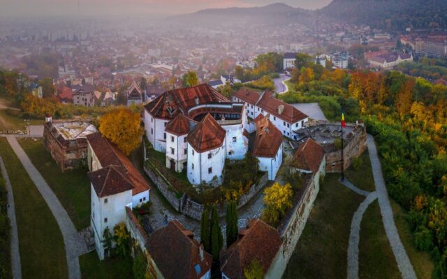 Proiectul de transfer al Cetăţuii Braşovului, pus în dezbatere publică