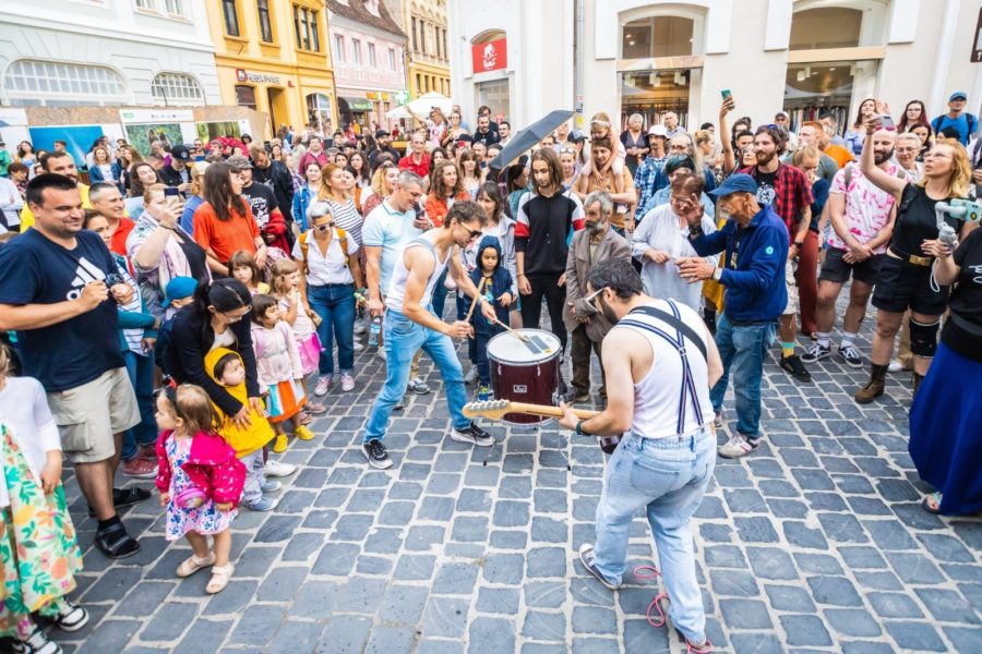 45 de proiecte culturale vor primi finanțare nerambursabilă, anul acesta, din partea Primăriei Brașov