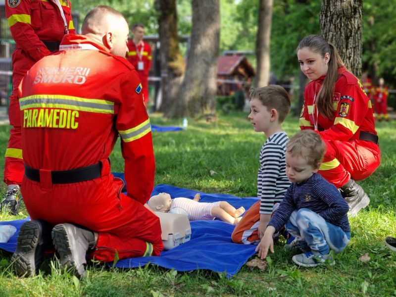 exercitiu resuscitare copil SMURD