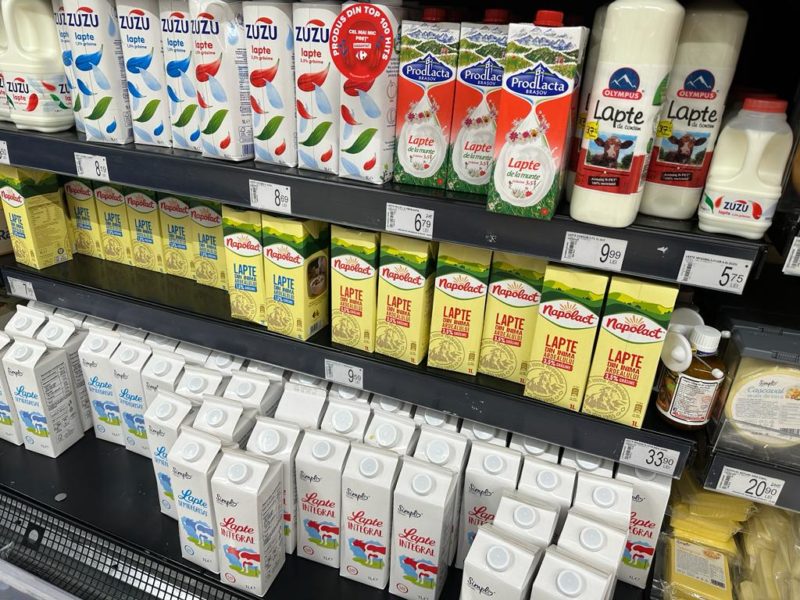 Guvernul a prelungit cu trei luni limitarea temporară a adaosului comercial la produsele alimentare de bază
