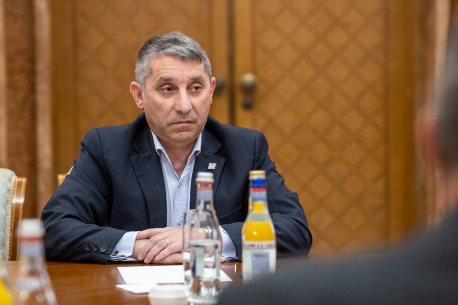 Federația Părinților: agresivitatea tinerilor vine și din lipsa de interes a instituțiilor statului