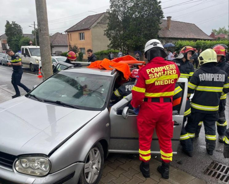 Grav accident rutier în Sângeorgiu de Mureș