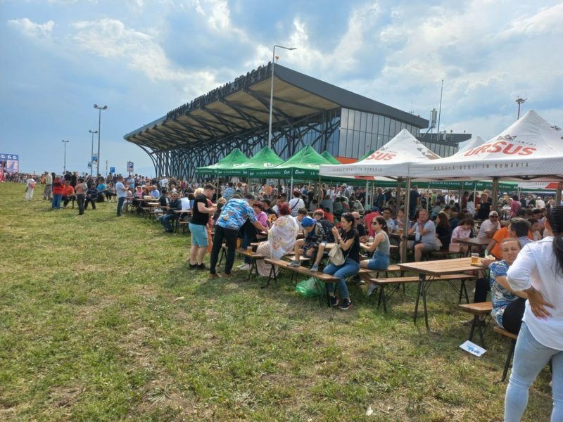 Distracția continuă și astăzi la Aeroportul Internațional Brașov