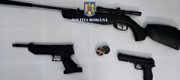 Arme neletale, ridicate de polițiștii mureșeni