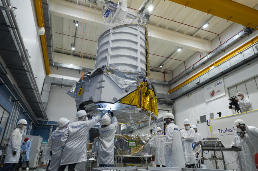 Telescopul Euclid va investiga materia întunecată și energia întunecată din univers