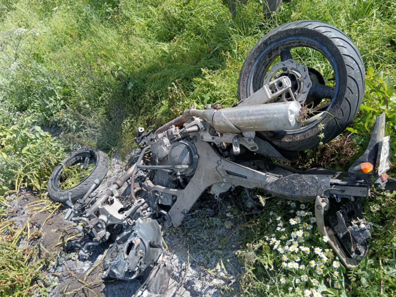 Un mort și doi răniți într-un accident rutier produs în Harghita