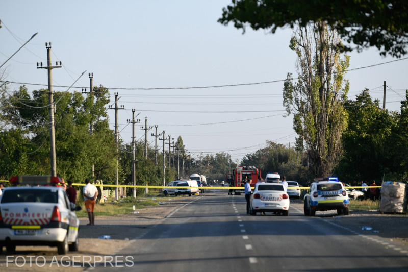 La Crevedia au ars opt case, iar alte 11 sunt afectate, anunţă preşedintele CJ