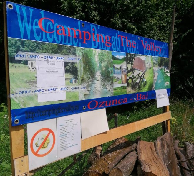 Campingul din Ozunca Băi, amendat şi închis temporar de Protecţia Consumatorilor