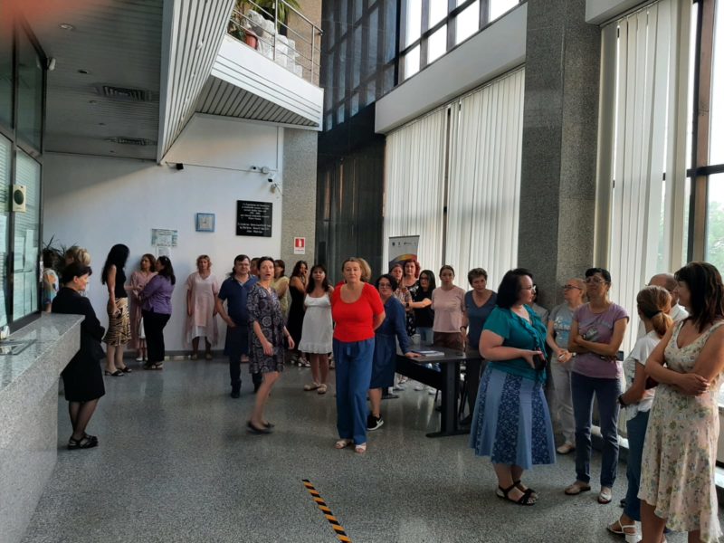 Angajații ANAF reiau protestele spontane