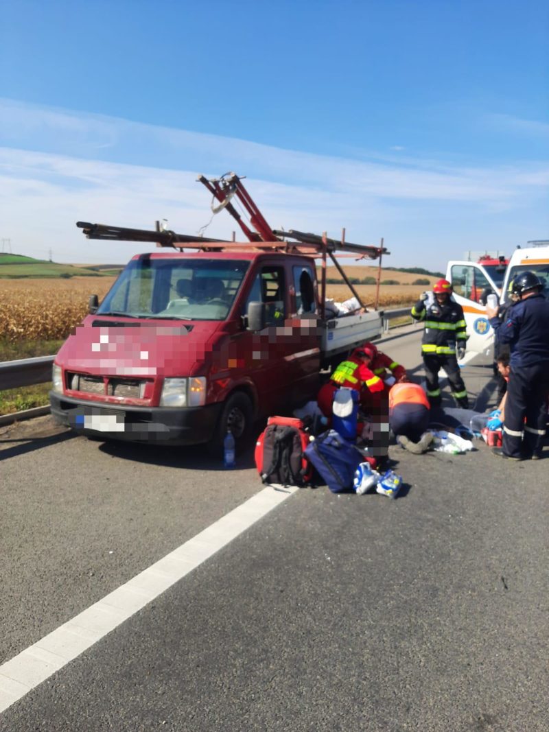 Elicopterul SMURD solicitat la un accident pe Autostrada Transilvaniei