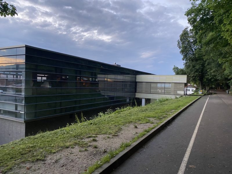 Centrul de Agrement de sub Tâmpa, transformat în bibliotecă modernă cu fonduri din PNRR