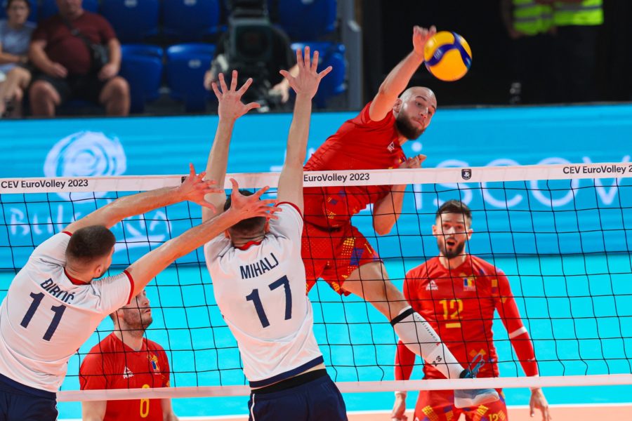 Tricolorii întâlnesc Franța în sferturile Europeanului de volei