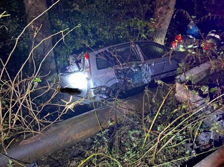 Două persoane rănite într-un accident la Solovăstru