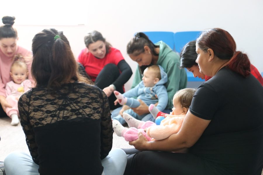 Peste 400 de persoane din judeţele Mureş şi Harghita au beneficiat de servicii sociale din fonduri norvegiene