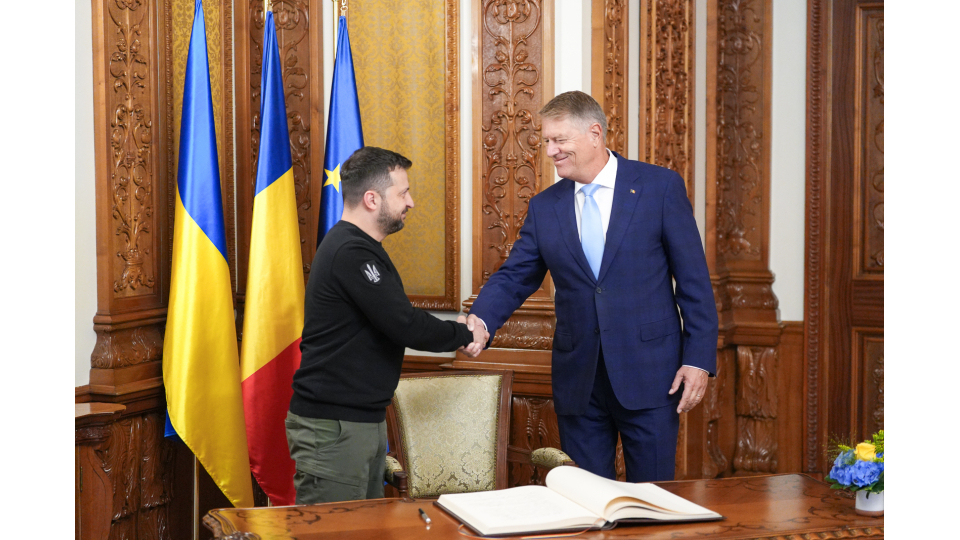 Iohannis: Ne dorim ca minoritatea română din Ucraina şi cea ucraineană din România să aibă drepturi similare