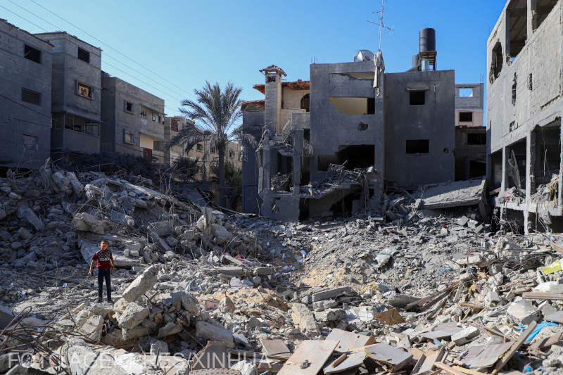 MAE: 41 de români şi membri de familie au ieşit din Gaza