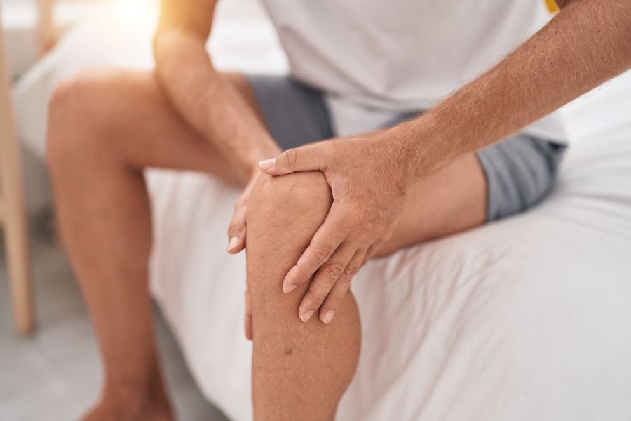 OMS estimează că aproximativ 500 de milioane de persoane din întreaga lume ar putea să sufere de osteoporoză