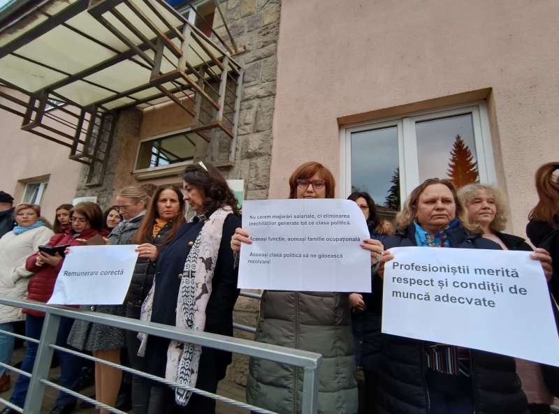 Grevă de avertisment la Casa de Pensii, AJOFM, ITM și AJPIS