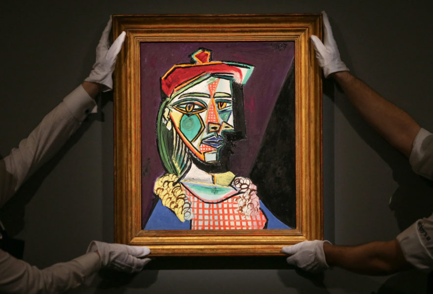“Femeie cu ceas”, capodopera lui Picasso, cea mai valoroasă operă de artă vândută la o licitație în acest an “Femeie cu ceas”, capodopera lui Picasso, cea mai valoroasă operă de artă vândută la o licitație în acest an