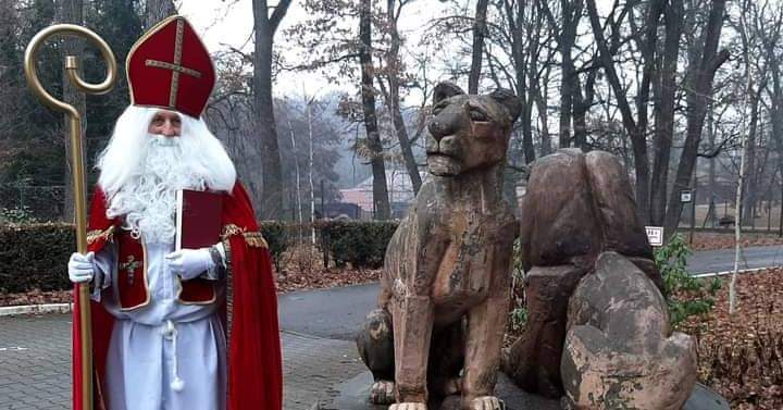 Întâlnire cu Moş Nicolae la Zoo Târgu Mureş Întâlnire cu Moş Nicolae la Zoo Târgu Mureş