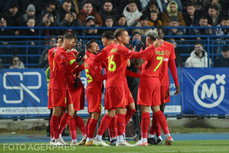 FCSB încheie anul cu un avans de 8 puncte în fruntea Superligii FCSB încheie anul cu un avans de 8 puncte în fruntea Superligii