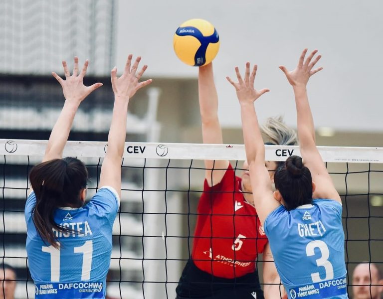 CSU Medicina Târgu Mureș, învinsă de Dinamo la volei
