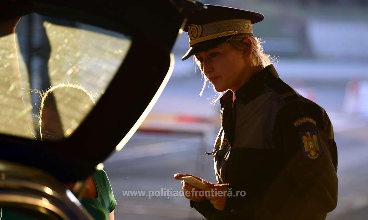 Aglomeraţie la toate punctele de trecere a frontierei cu Ungaria Aglomeraţie la toate punctele de trecere a frontierei cu Ungaria