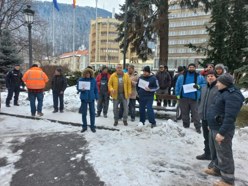 Conflictul între conducerea RIAL şi angajaţii societăţii a ajuns pe masa Consiliului Local Brașov