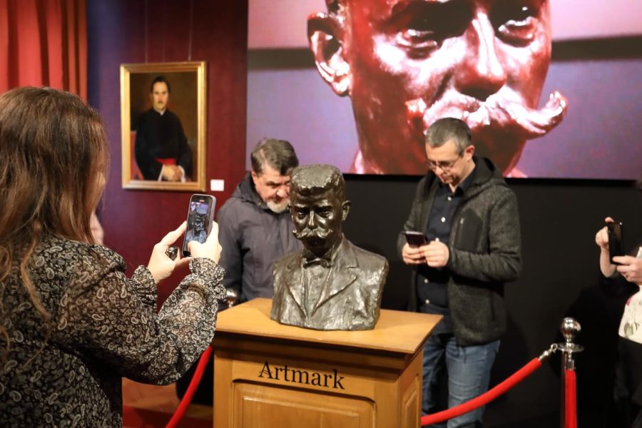 O lucrare considerată pierdută a lui Brâncuşi, expusă la Galeriile Artmark din Bucureşti