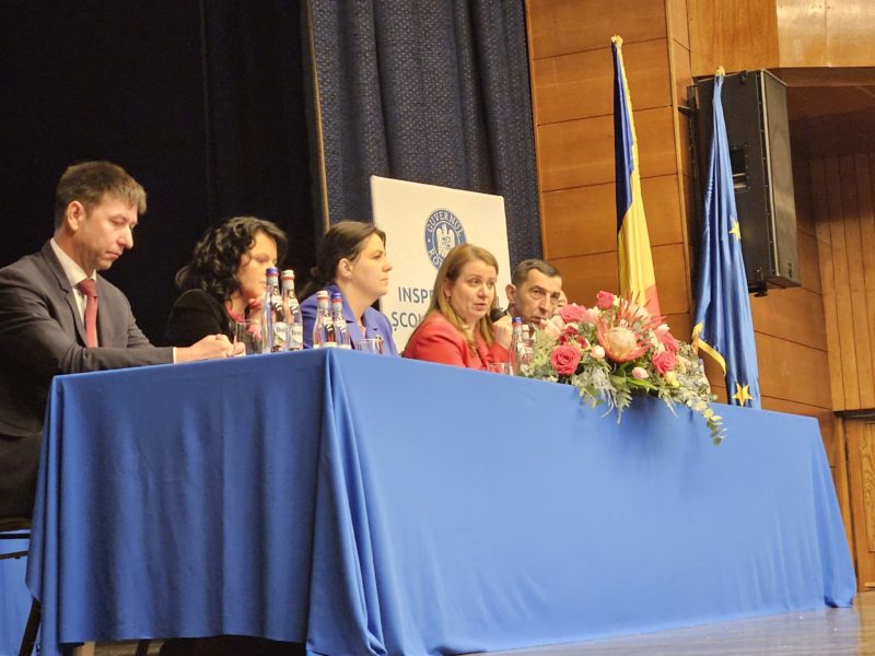 Sindicatul Învățământului Preuniversitar Mureș: nu toate școlile oferă zile libere de Paștele catolic