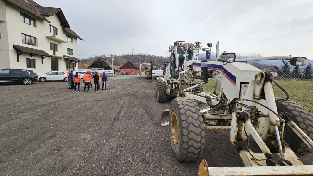 Încep lucrările de modernizare a DN 73 între Fundata şi Braşov Încep lucrările de modernizare a DN 73 între Fundata şi Braşov