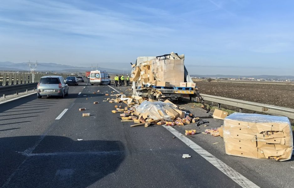Doi bărbaţi au fost răniţi, într-un accident rutier, produs în această dimineață, pe autostrada A1