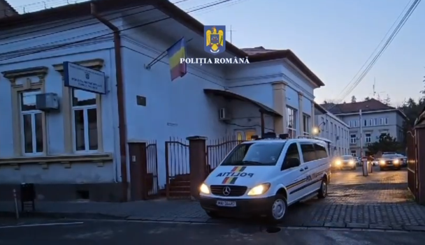 19 mandate de percheziție puse în executare de polițiștii mureșeni