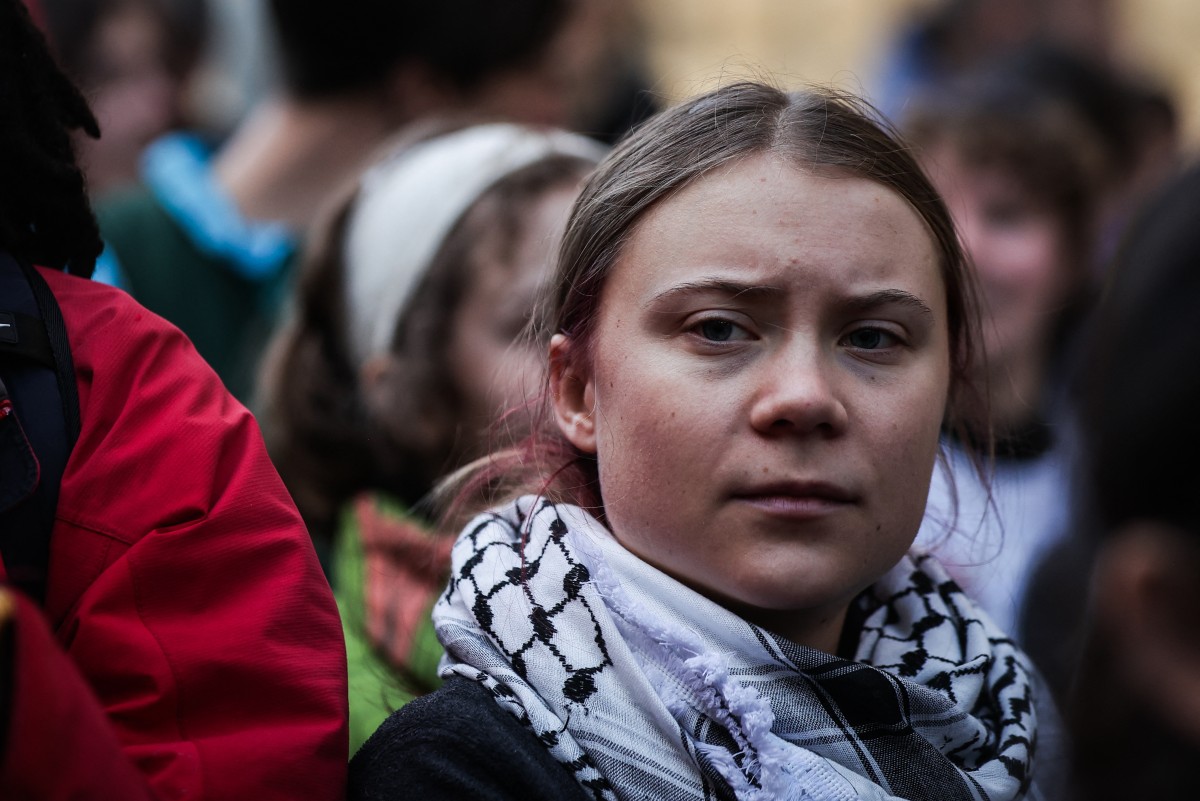 Activista Greta Thunberg arestată la protestul împotriva climei de la Haga