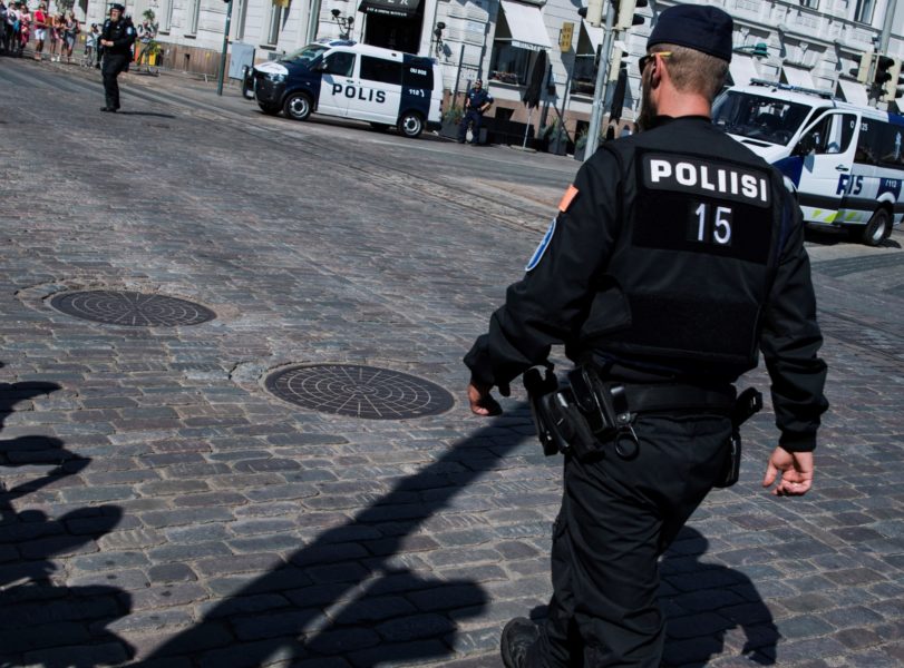 Trei copii, răniţi prin împuşcare într-o şcoală din Finlanda