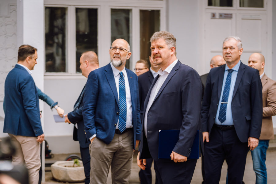 ALEGERI LOCALE 2024 | Primarul Soós Zoltán a vizitat clădirea renovată a Colegiului Național de Artă