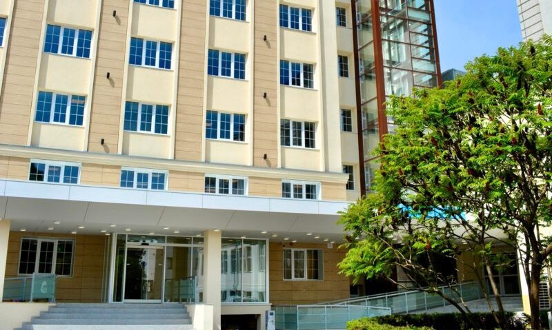 Reabilitarea corpului nou al Maternității Brașov, la final Reabilitarea corpului nou al Maternității Brașov, la final