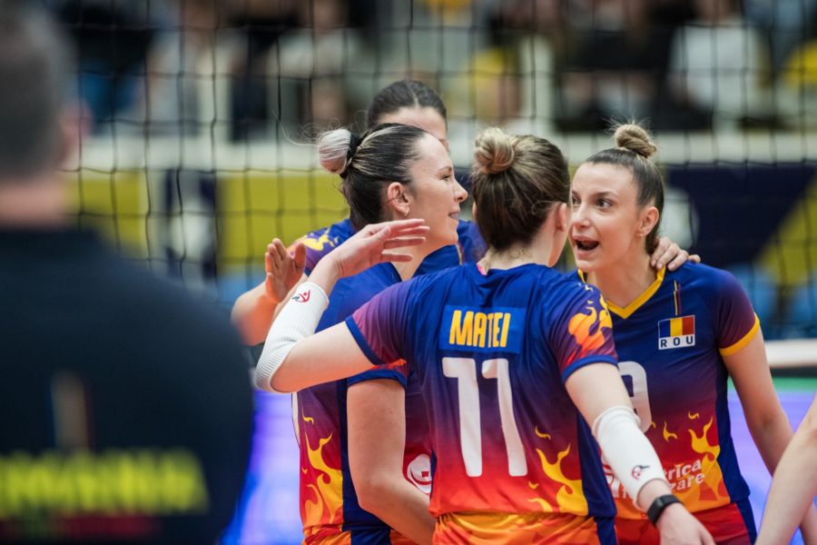 Voleibalistele tricolore, victorii în Golden League