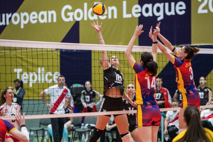 Victorie și înfrângere, pentru naționalele tricolore de volei Victorie și înfrângere, pentru naționalele tricolore de volei