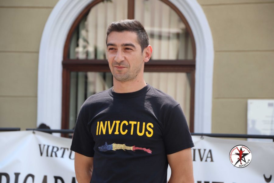 Semimaratonul Eroilor Invictus va avea loc pe 15 iunie şi este dedicat Zilei Eroilor Semimaratonul Eroilor Invictus va avea loc pe 15 iunie şi este dedicat Zilei Eroilor