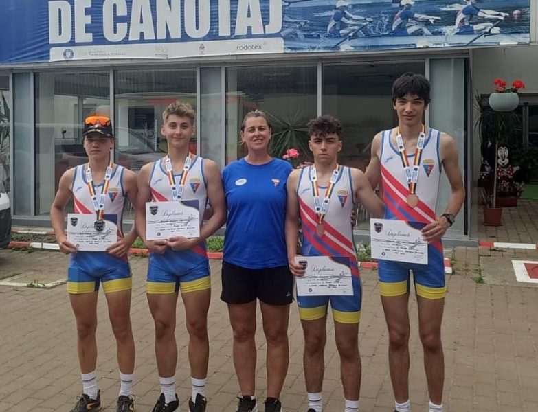 Canotorii mureșeni, medaliați la Naționalele de juniori